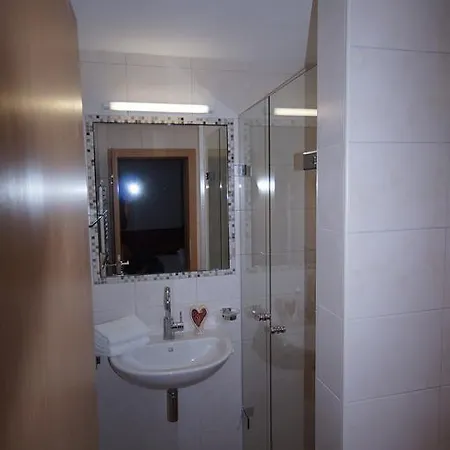 Lägenhet Gaestehaus Aloisia Hippach