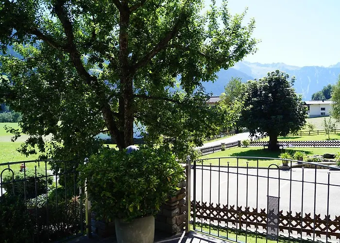 Aloisia Appartement *