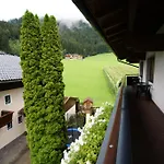 Gaestehaus Aloisia Apartamento